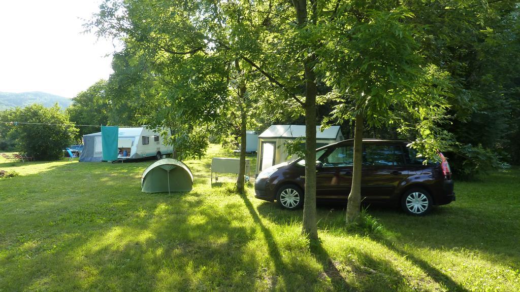 B&B En Mini-Camping Pension Kidafo Libun Exterior photo